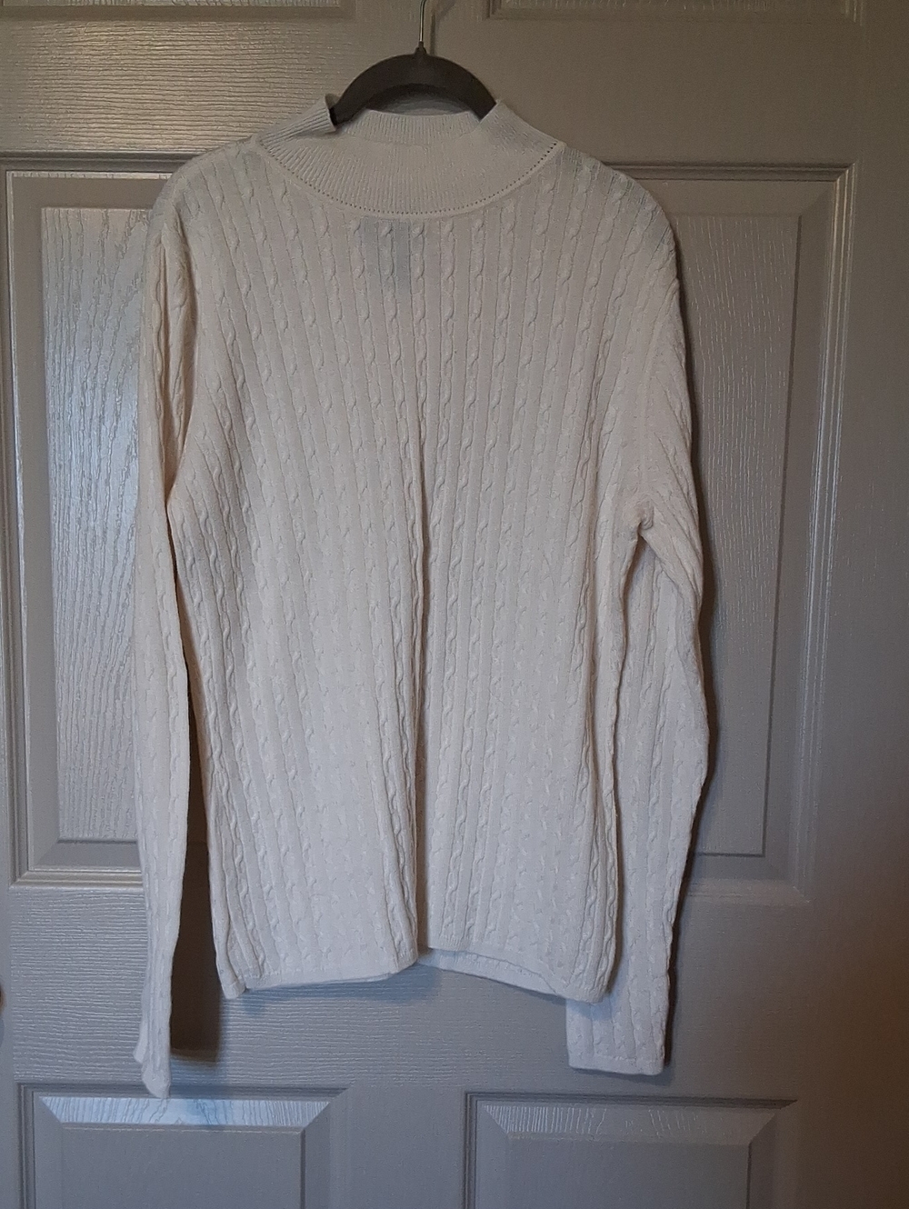 Cream Cable Knit Sweatet